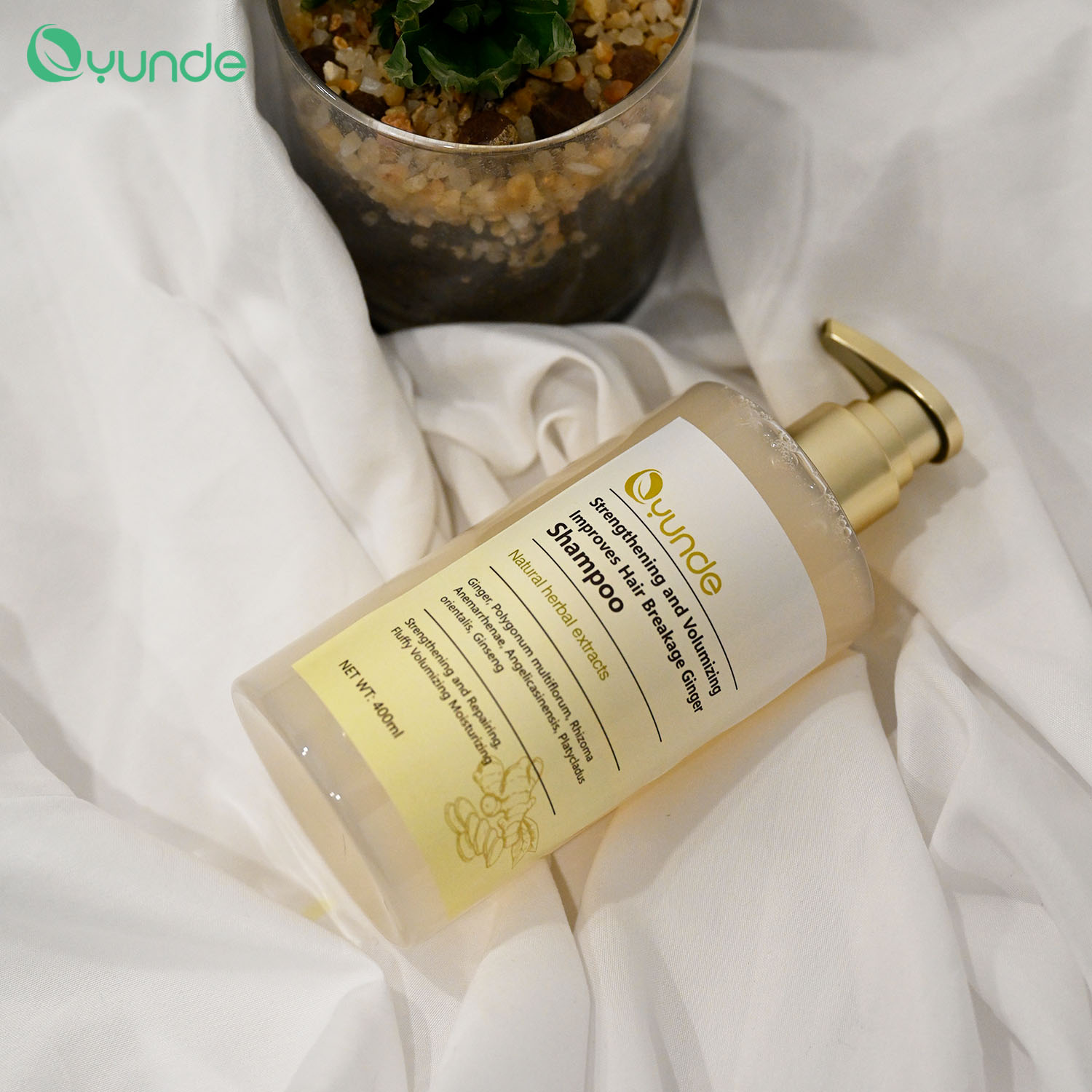 Strengthening and Volumizing Shampoo 400ml (1)