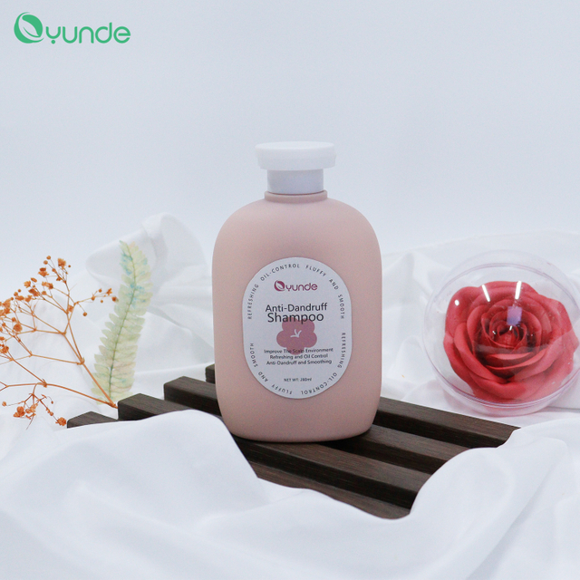 Fluffy & Smooth Hair Care Refreshing Oil-Control Anti-Dandruff Shampoo 