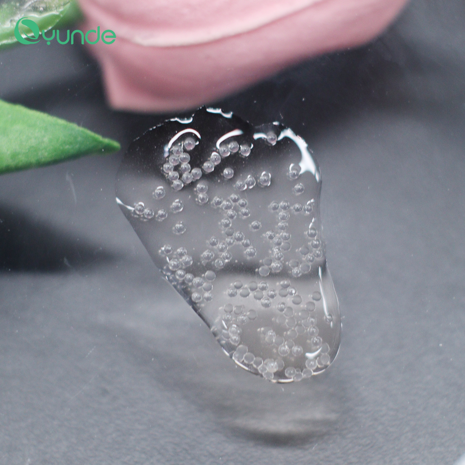 Face Serum Oil Beads Can Encapsulate Different Kind of Oils and Active Ingredients and Release After Press