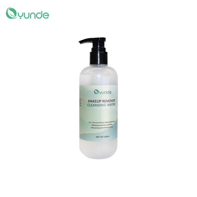 Soothing & Moisturizing Makeup Remover Water with Aloe Vera